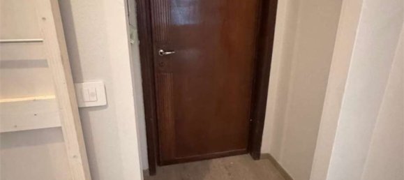 5 غرف نوم شقة في Varese, Italy رقم 363469 3