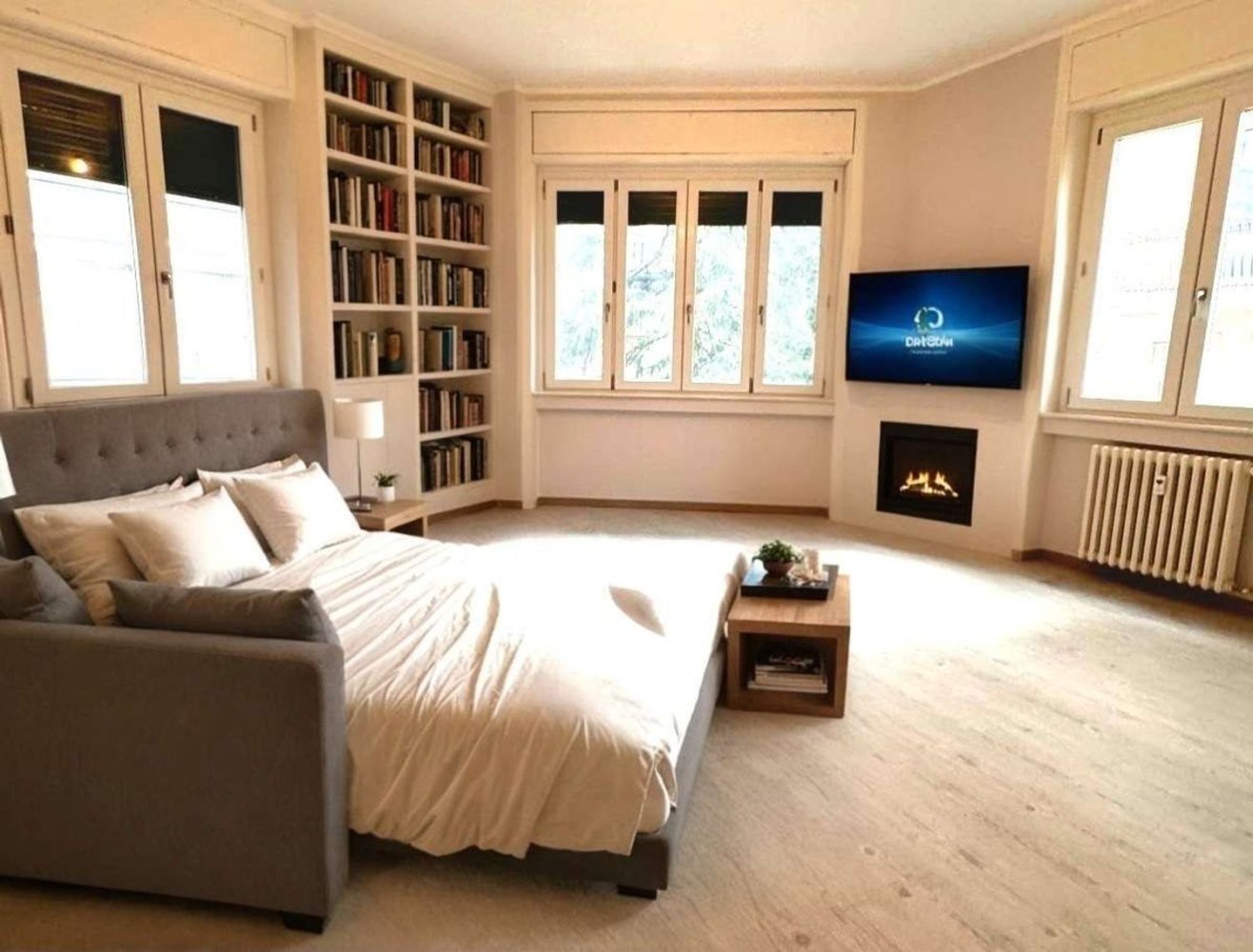 5 غرف نوم شقة في Varese, Italy رقم 363469