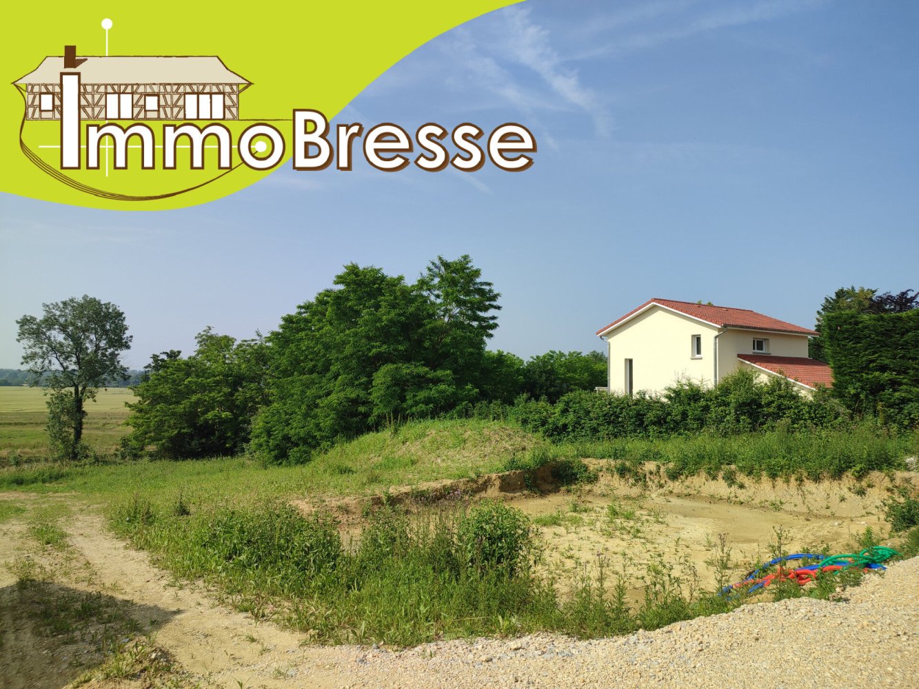 1695m² Land in Polliat, France No. 278067