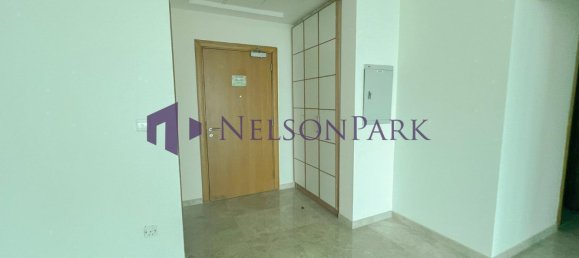 3 bedrooms Apartment in Doha, Qatar No. 812 11