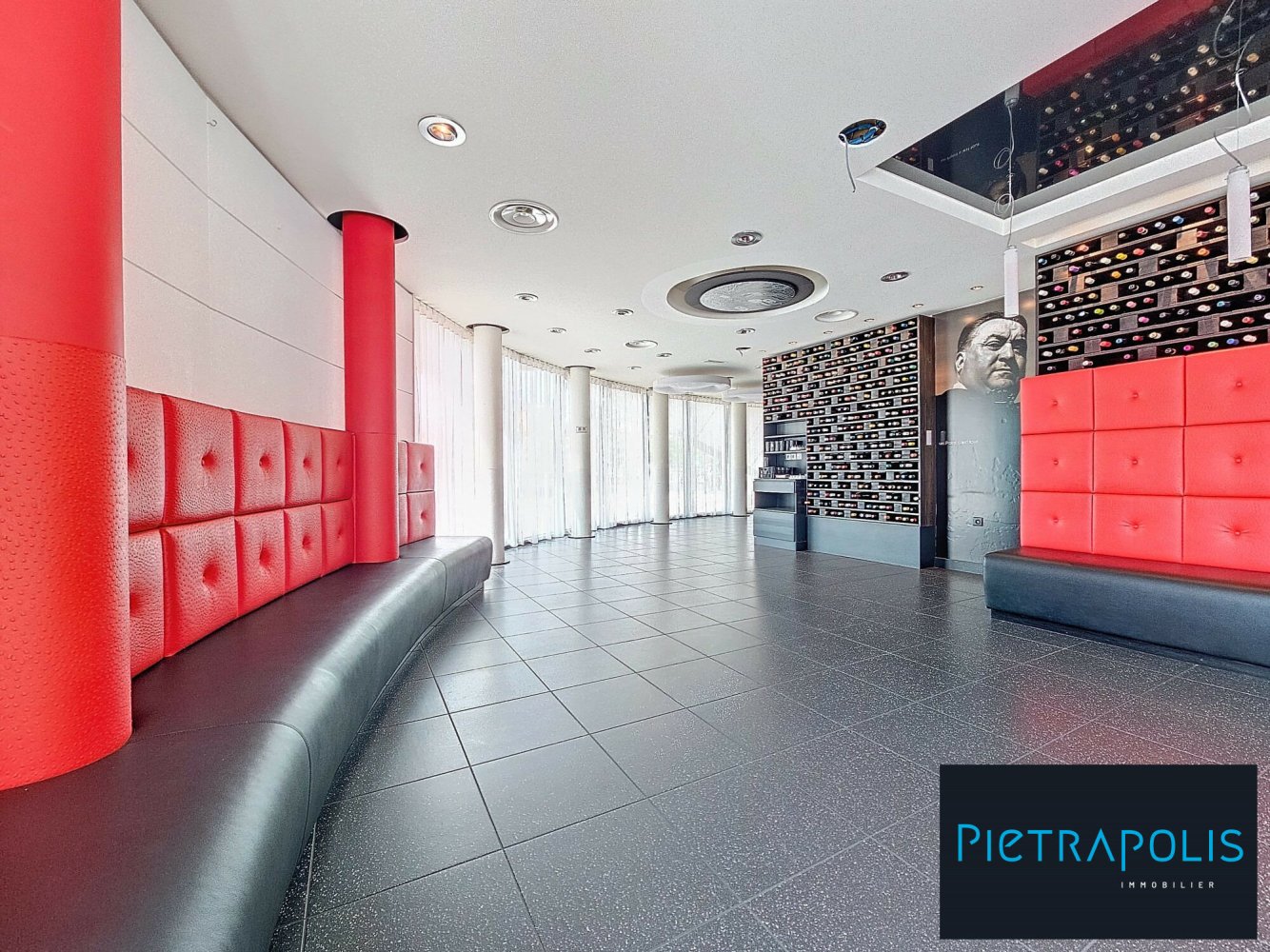  عقار تجاري في Dijon, France 263متر مربع رقم 196631