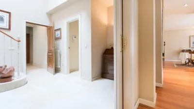 Dúplex de 5 dormitorios en Comunidad Foral de Navarra, Spain No. 33075