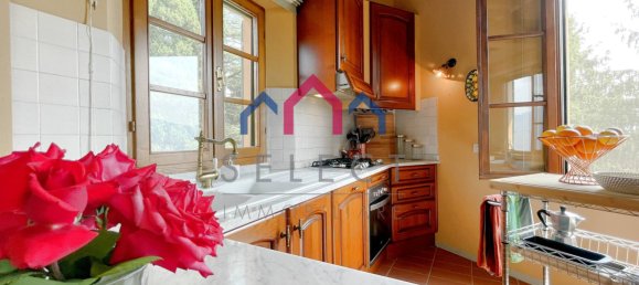 2 bedrooms Apartment in Barga, Italy No. 329266 31
