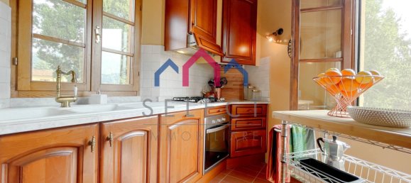 2 bedrooms Apartment in Barga, Italy No. 329266 32