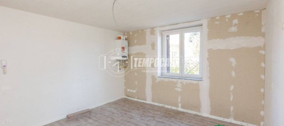 Apartamento T1 em Busto Arsizio, Italy N.º 343341 3