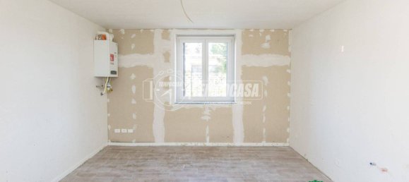 Apartamento T1 em Busto Arsizio, Italy N.º 343341 2