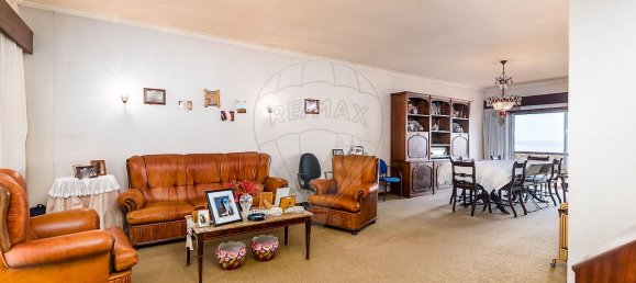 4 bedrooms House in Amadora, Portugal No. 54858 6