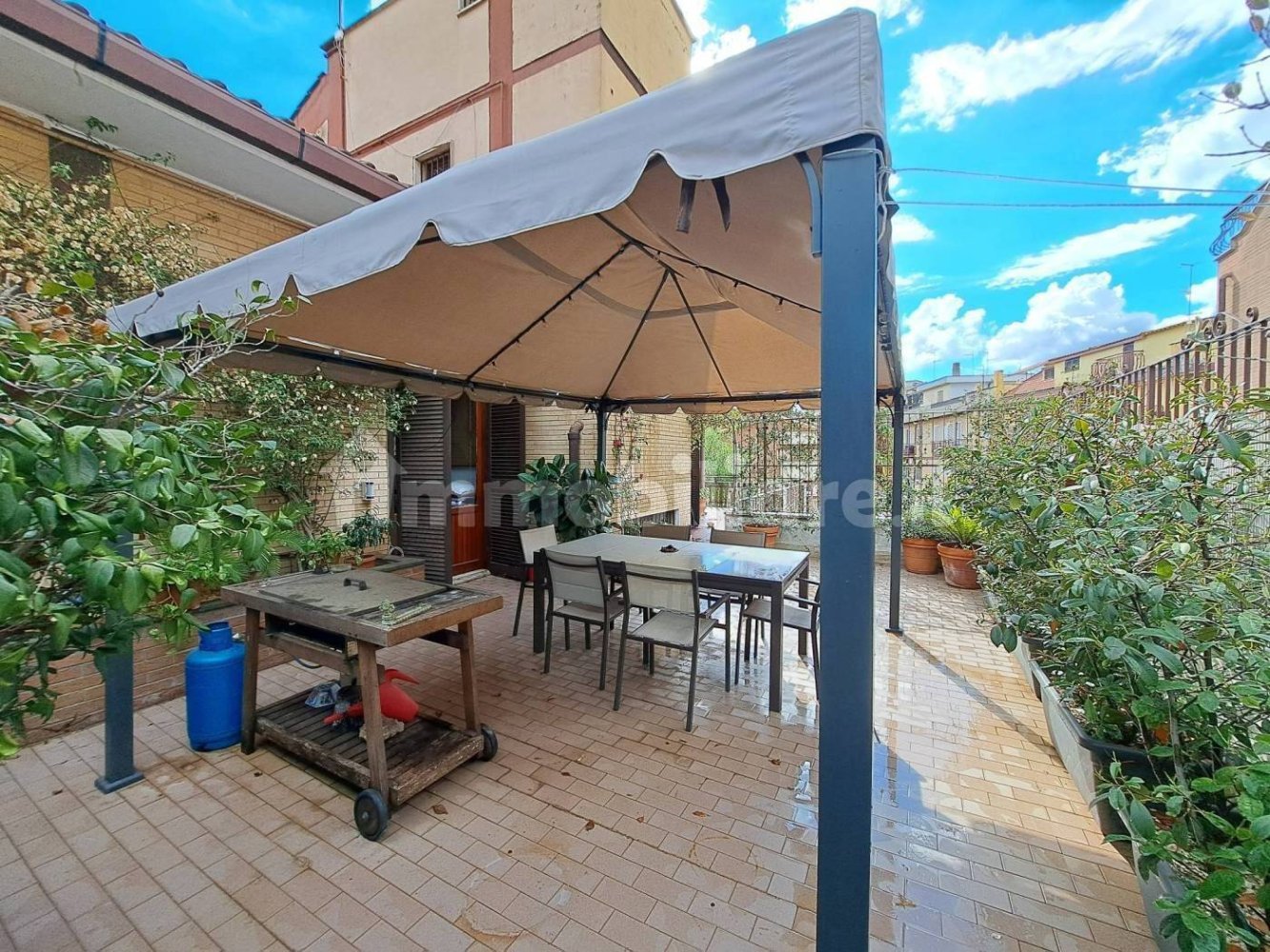 Apartamento de 3 dormitorios en Rome, Italy No. 325988