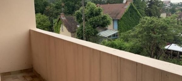 Квартира с 3 спальнями в Монлюсон, Франция № 316596 5