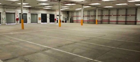 Lagerhaus in Paterna, Spain 4684m², Nr. 173516 2