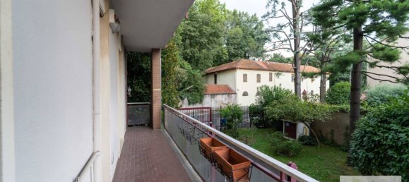 2 bedrooms Apartment in Desio, Italy No. 381224 8