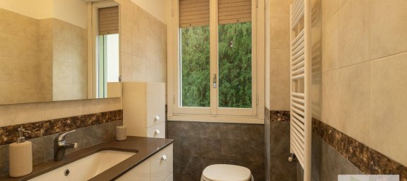 2 bedrooms Apartment in Desio, Italy No. 381224 6