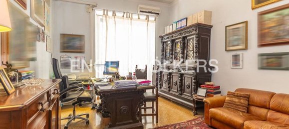 Офис с 5 комнатами в Рим, Италия № 109161 3