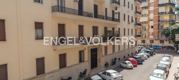 Офис с 5 комнатами в Рим, Италия № 109161 14