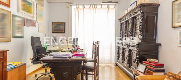Офис с 5 комнатами в Рим, Италия № 109161 2