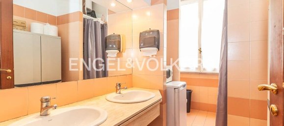 Офис с 5 комнатами в Рим, Италия № 109161 12