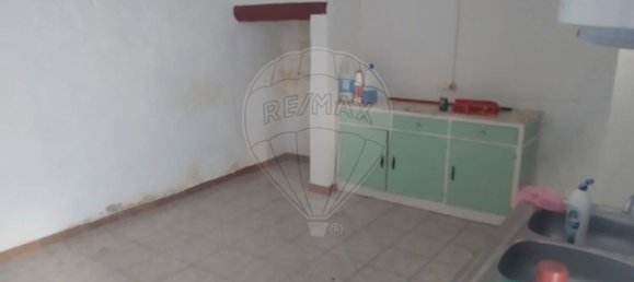 2 bedrooms House in Campo Maior, Portugal No. 24845 3