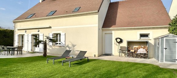 4 bedrooms House in Senlis, France No. 71352 10