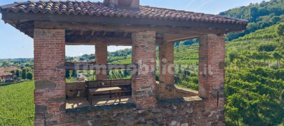 3 bedrooms House in Mapello, Italy No. 266867 3