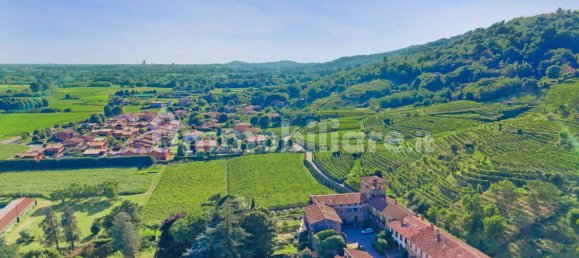 3 bedrooms House in Mapello, Italy No. 266867 14