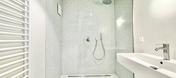 3-salle Appartement à Hernals, Austria No. 171383 31