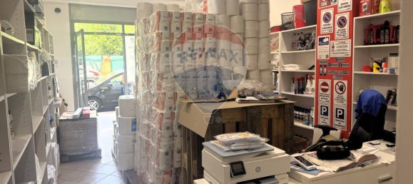 2-Zimmer Gewerbliche Immobilie in Rome, Italy, Nr. 265344 4