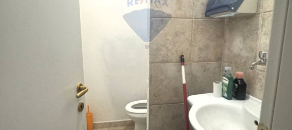 2-Zimmer Gewerbliche Immobilie in Rome, Italy, Nr. 265344 9