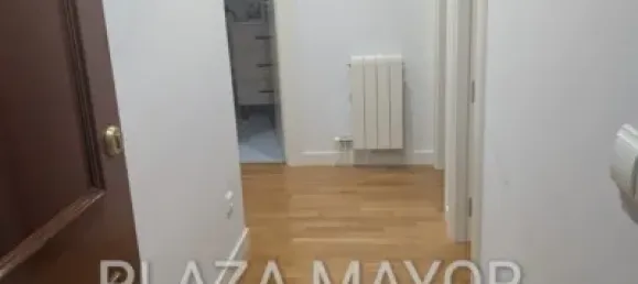 Apartamento de 3 dormitorios en Salamanca, Spain No. 187799 13