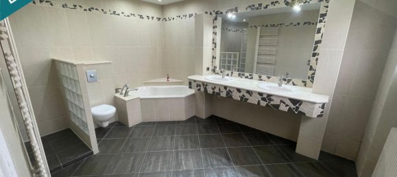 Дом с 5 спальнями в Сарральб, Франция № 220000 9