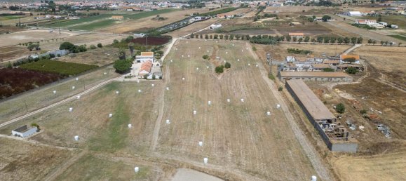  Land in Alcochete, Portugal No. 128817 3