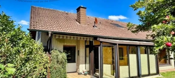 Adosado de 6 habitaciónes en Minden-Lubbecke, Germany No. 349174 3