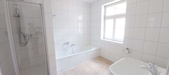 446m² Building in Limburg-Weilburg, Germany No. 258404 11