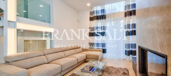 4 bedrooms Villa in Iklin, Malta No. 8683 3