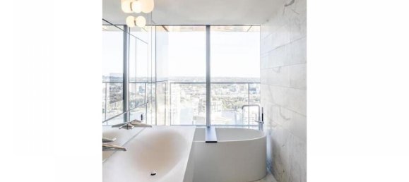 2 bedrooms Condo in British Columbia, Canada No. 199 9