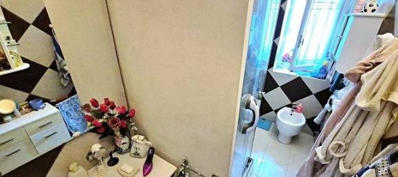 2 bedrooms Penthouse in Turin, Italy No. 53293 6