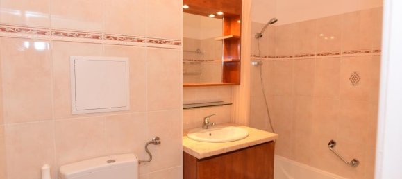 Apartamento de 1 dormitorio en Altmunster, Austria No. 130130 2