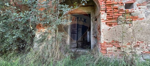 5 chambres Maison à Terranuova Bracciolini, Italy No. 373090 7