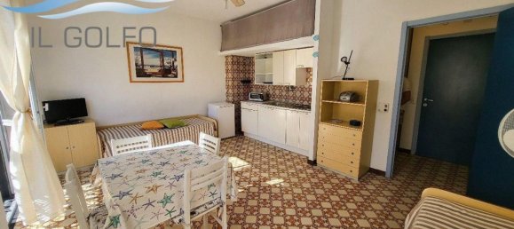 Studio in San Bartolomeo al Mare, Italy No. 267905 3