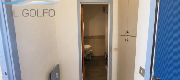 Studio in San Bartolomeo al Mare, Italy No. 267905 7