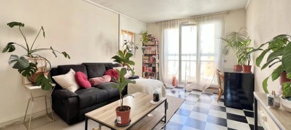 1 bedroom Apartment in Gagny, France No. 364030 4