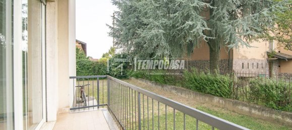 2-salle Appartement à Canonica d'Adda, Italy No. 66762 34