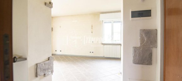 2-salle Appartement à Canonica d'Adda, Italy No. 66762 19