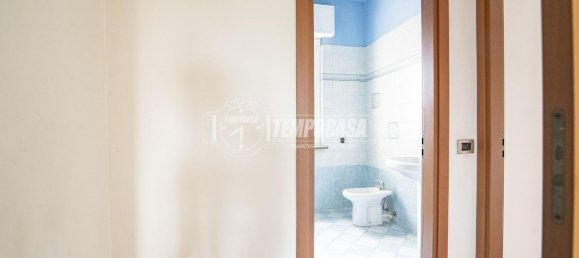 2-salle Appartement à Canonica d'Adda, Italy No. 66762 30