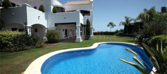 5 bedrooms Villa in Benahavis, Spain No. 89181 2
