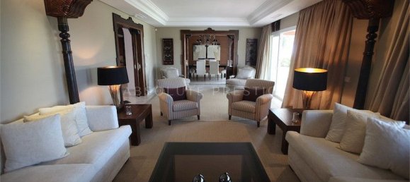 5 bedrooms Villa in Benahavis, Spain No. 89181 23