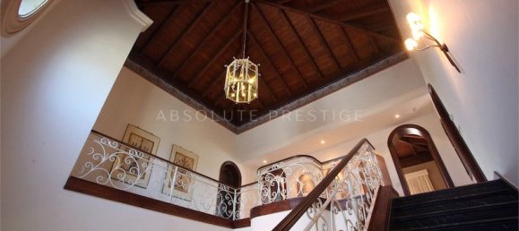 5 bedrooms Villa in Benahavis, Spain No. 89181 21