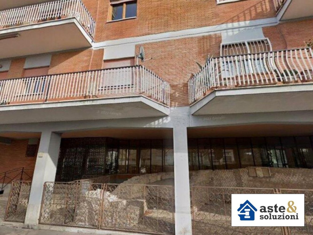 3 chambres Appartement à Rome, Italy No. 378122