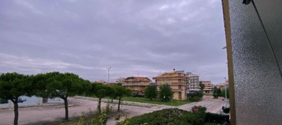 3 rooms Apartment in Alba Adriatica, Italy No. 236768 8