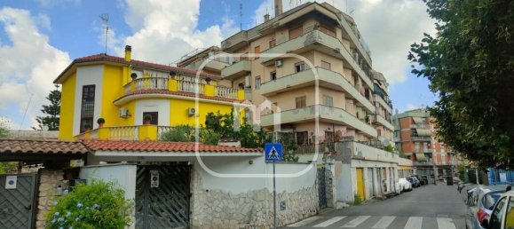 Apartamento de 3 dormitorios en Rome, Italy No. 349926 2