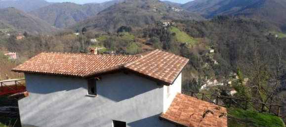 3 bedrooms House in Bagni di Lucca, Italy No. 410 2
